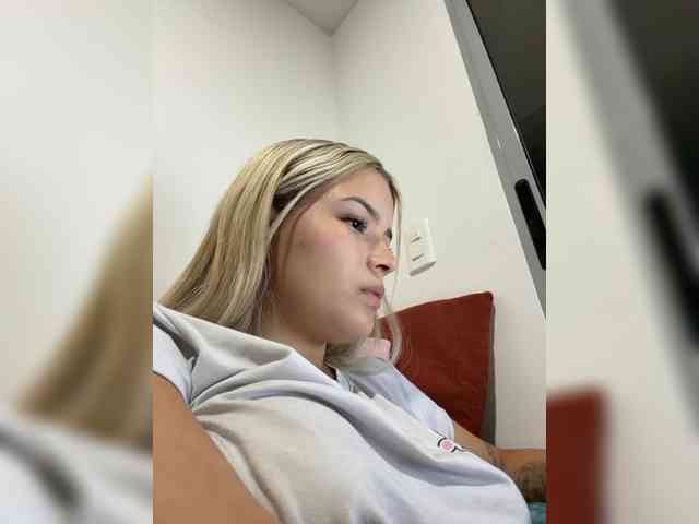 Aisha-engel webcam