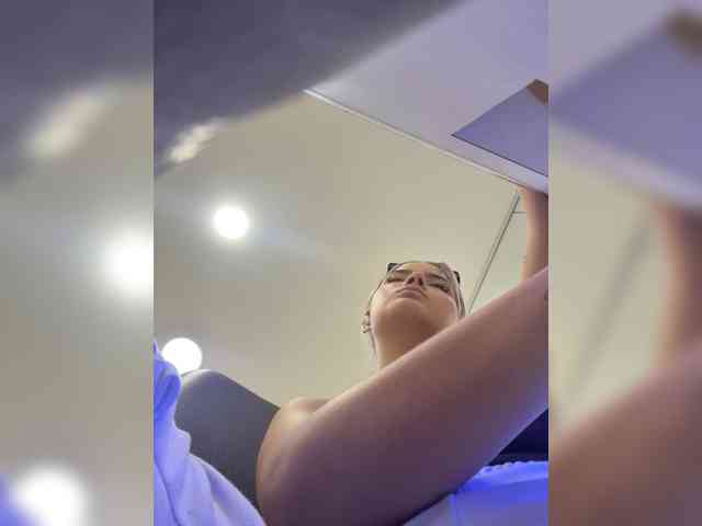 Aisha-engel webcam