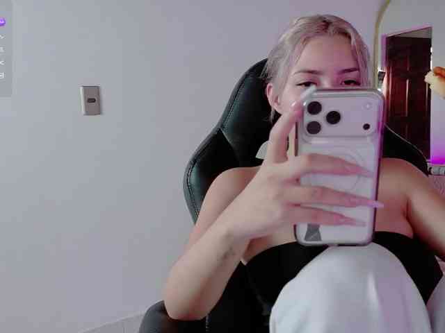 Aisha-engel webcam
