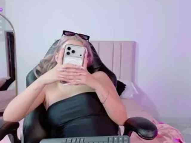 Aisha-engel webcam