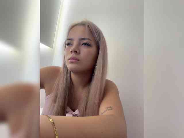 Aisha-engel webcam