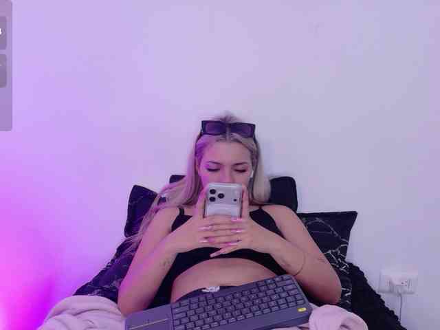 Aisha-engel webcam