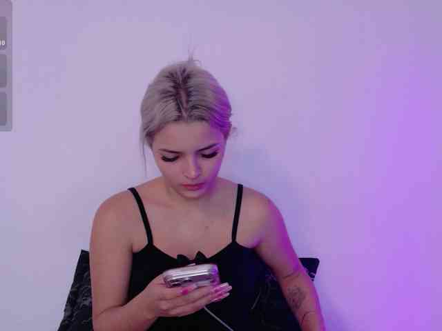 Aisha-engel webcam