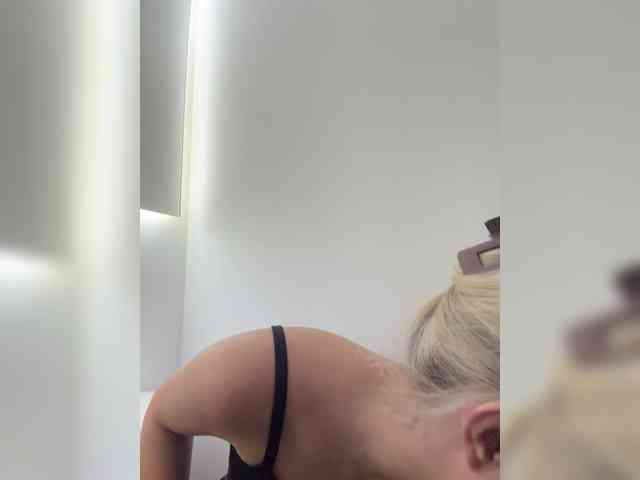 Aisha-engel webcam