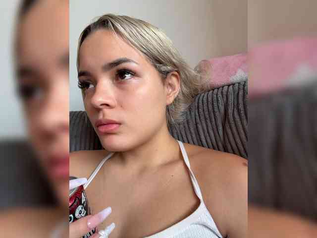 Aisha-engel webcam