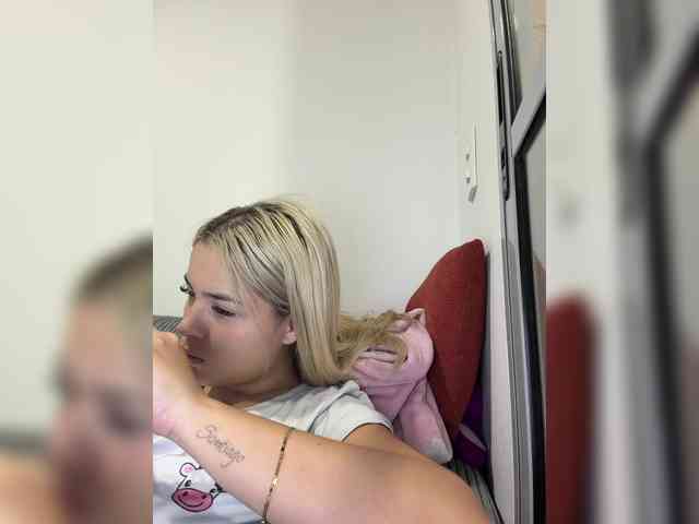 Aisha-engel webcam