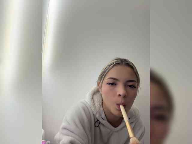 Aisha-engel webcam
