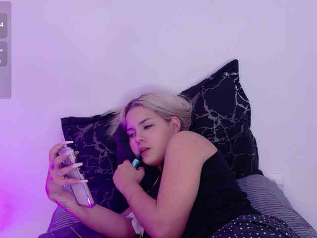 Aisha-engel webcam