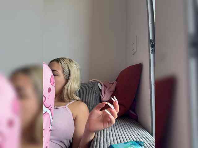 Aisha-engel webcam