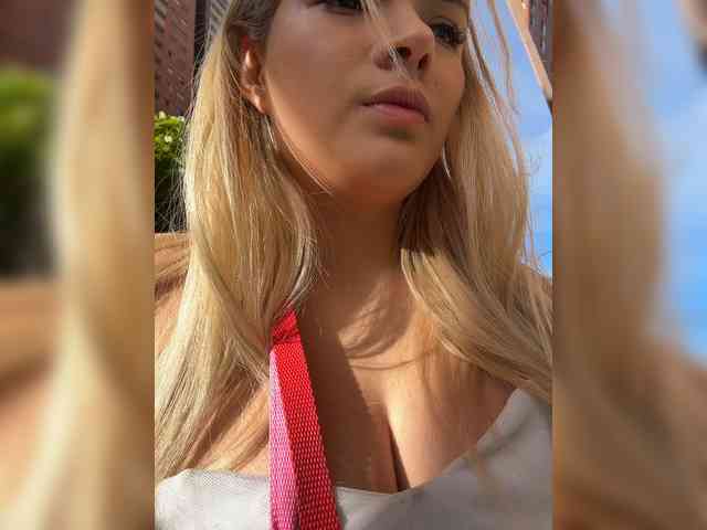 Aisha-engel webcam