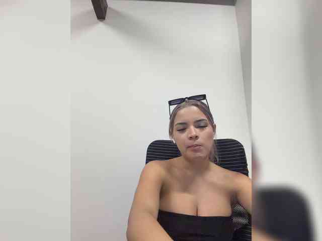 Aisha-engel webcam