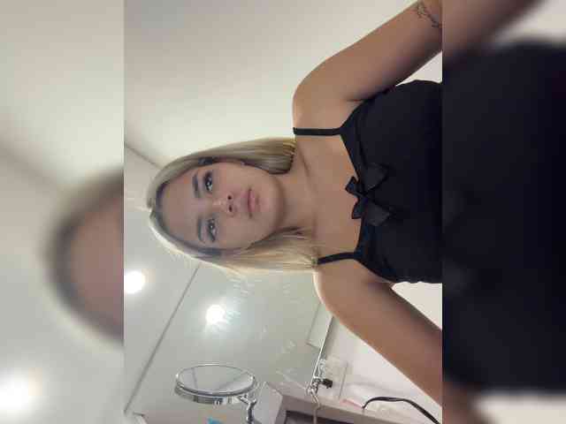 Aisha-engel webcam