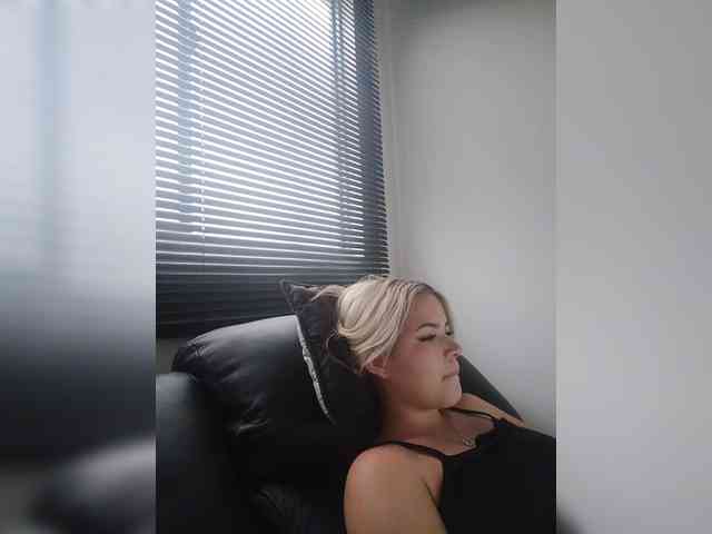 Aisha-engel webcam