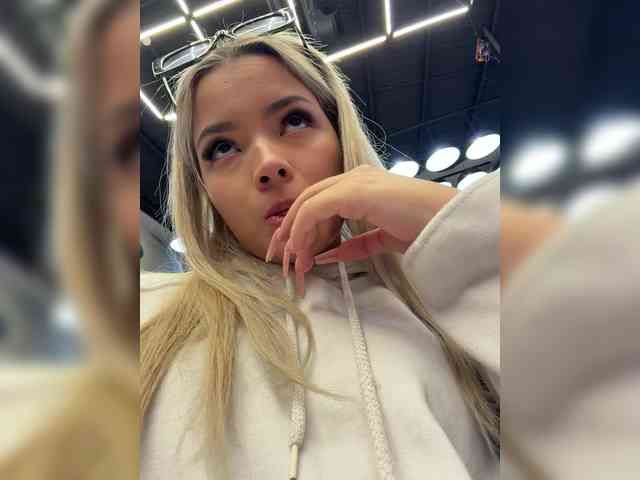 Aisha-engel webcam