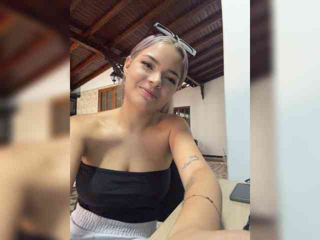Aisha-engel webcam
