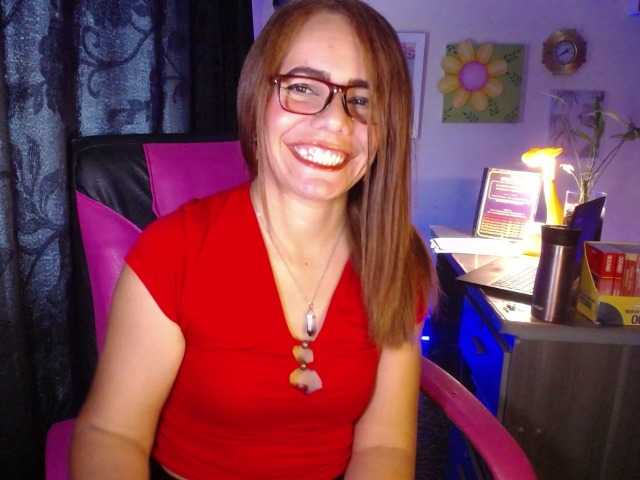 danielle-rose live cam on BongaCams