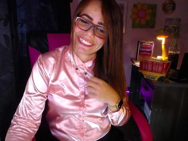 danielle-rose live cam on BongaCams