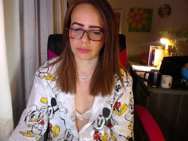 danielle-rose live cam on BongaCams