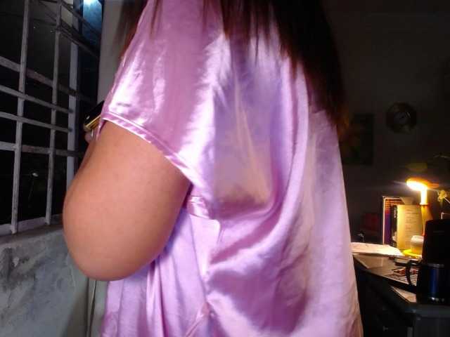 danielle-rose live cam on BongaCams