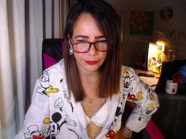 Preview of danielle-rose