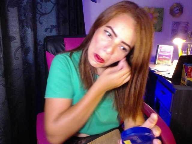 danielle-rose live cam on BongaCams
