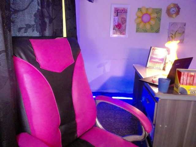danielle-rose live cam on BongaCams