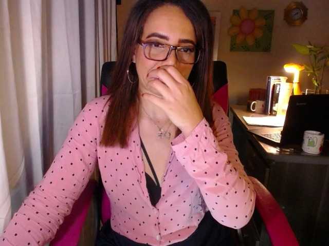 danielle-rose live cam on BongaCams