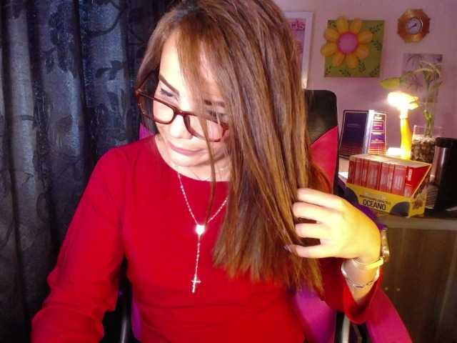 danielle-rose live cam on BongaCams