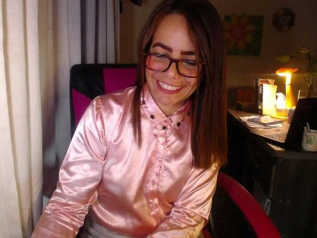 danielle-rose live cam on BongaCams
