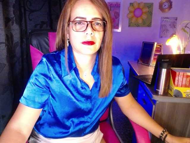 danielle-rose live cam on BongaCams