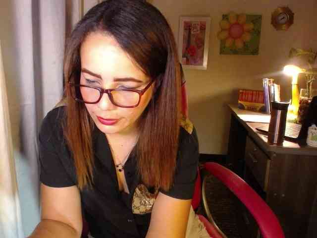 danielle-rose webcam