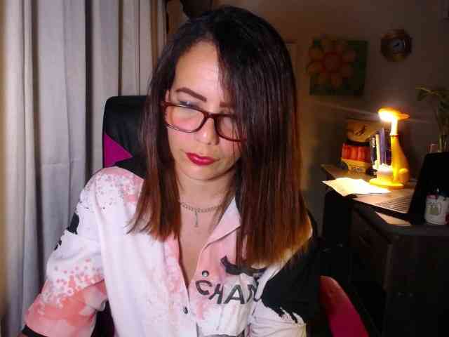 danielle-rose webcam