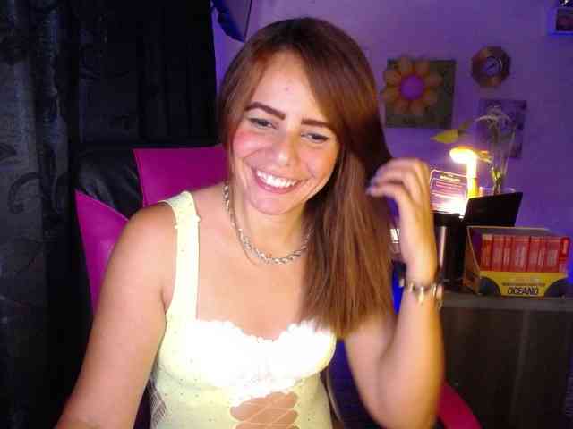 danielle-rose webcam