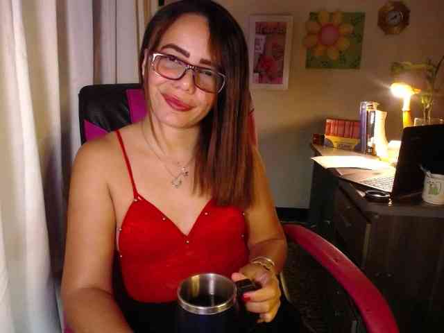 danielle-rose webcam