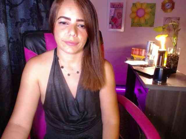 danielle-rose webcam
