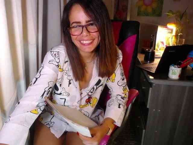 danielle-rose webcam