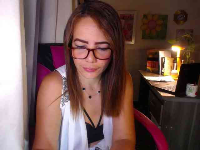danielle-rose webcam