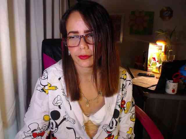 danielle-rose webcam