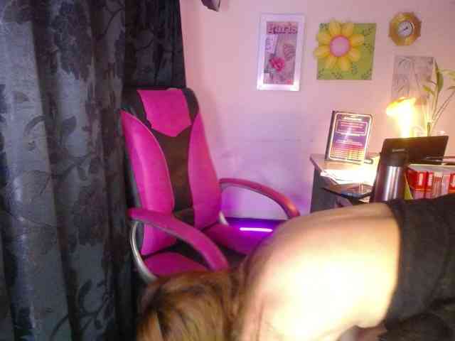 danielle-rose webcam