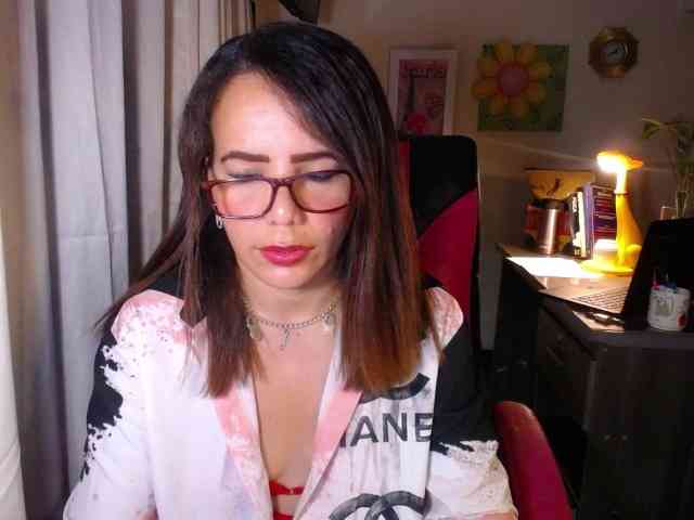 danielle-rose webcam