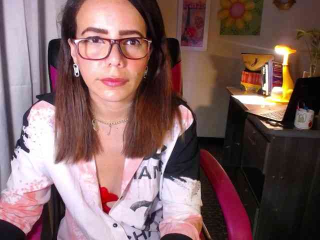 danielle-rose webcam