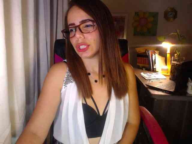 danielle-rose webcam