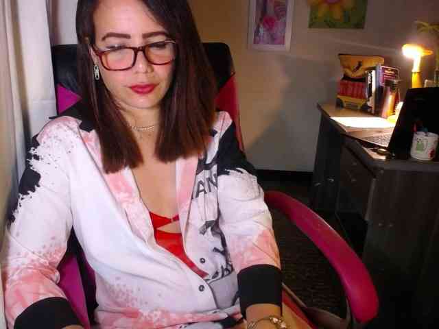 danielle-rose webcam