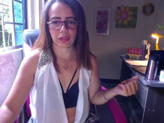 danielle-rose webcam