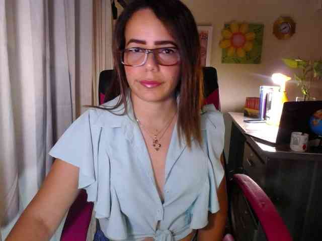 danielle-rose webcam