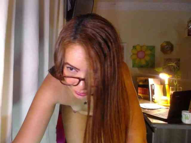 danielle-rose webcam
