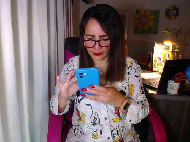 danielle-rose webcam