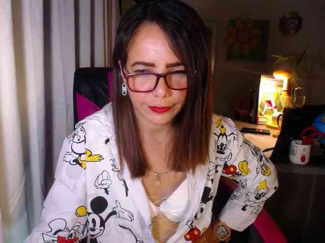 danielle-rose webcam