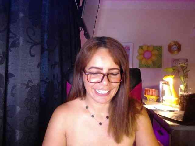danielle-rose webcam