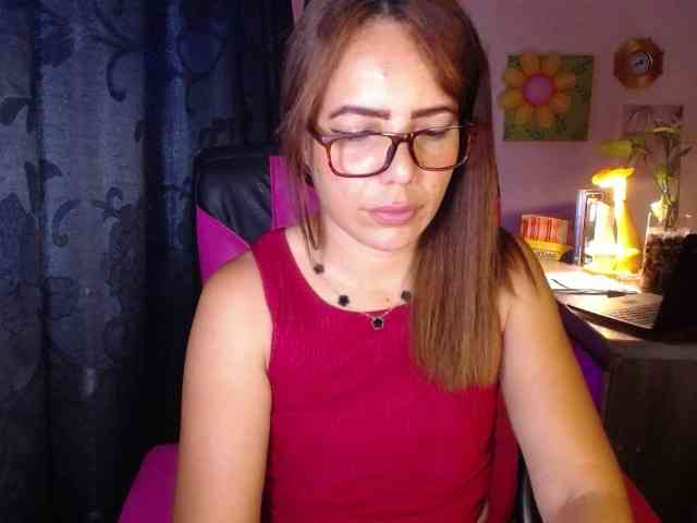 danielle-rose webcam